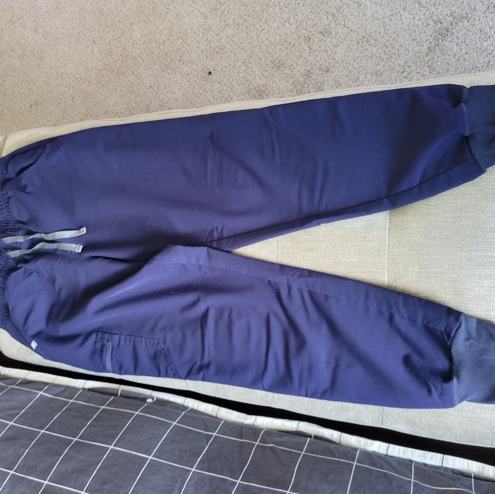Figs jogger scrub pants
